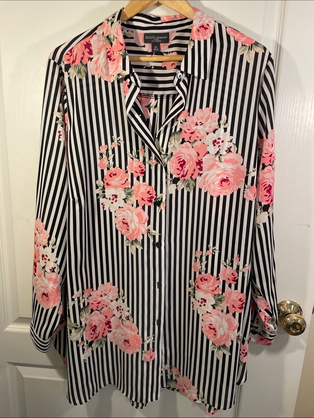 BOLD elements Black & White Striped Shirt with Pink Floral Pattern